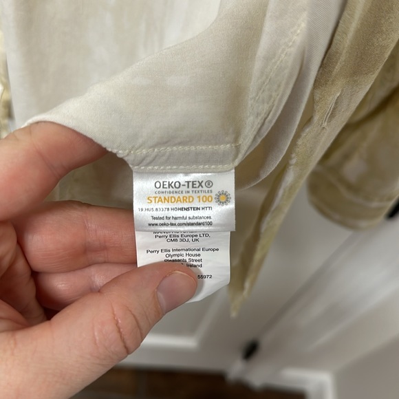 Silky Perry Ellis Dress Shirt Cream Print S - Picture 5 of 6